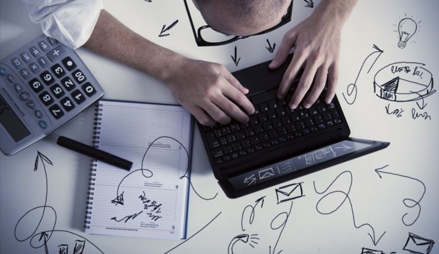 السيرة الذاتية (CV) جواز مرورك لوظيفة المستقبل.. كيف تكتبها؟