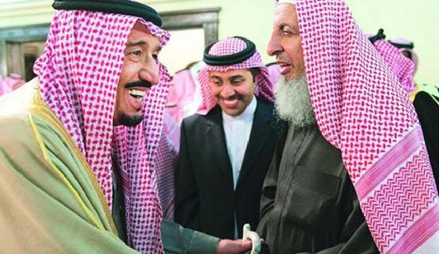 لنقف في وجه من يبرر للتكفيريين جرائمهم
