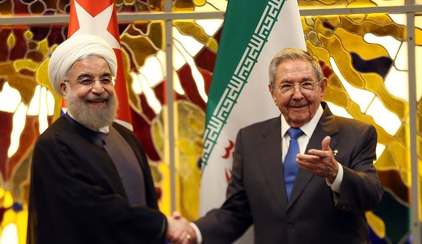 روحاني : هدف بعض القوی من فرض الحظر احتکار التکنولوجیا الحدیثة
