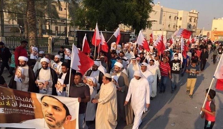 البحرين تشتري برامج لـ