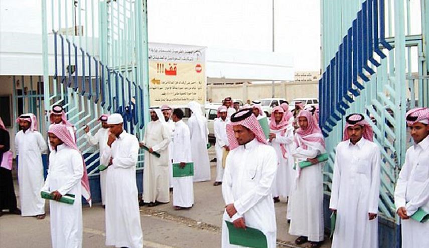 فصل 1700 موظف من مطبعة فهد للمصاحف! .. ماذا يحدث في مملكة النفط؟!