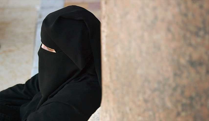 رابطه با 48 زن، اعدام آنان با کمک داعش و فرار به ترکیه