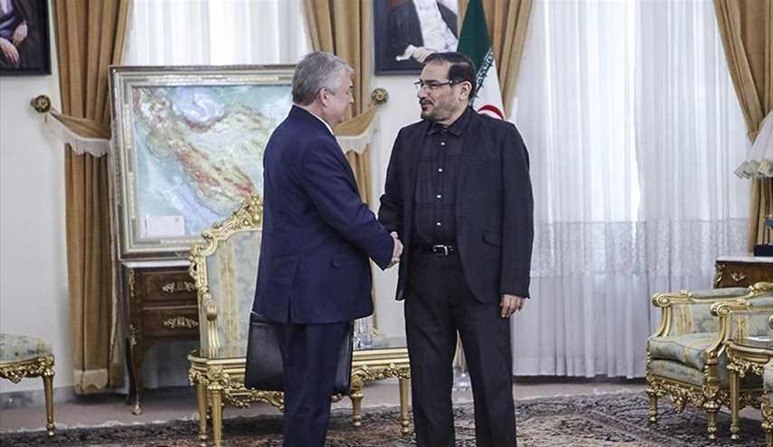 الغرب يتخبط امام مبادرة جبهة المقاومة وروسیا لمکافحة الإرهاب
