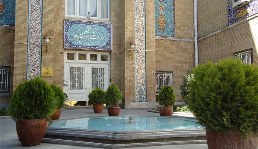 کشورهای مداخله‌جو در مقام نصیحت دیگران نیستند