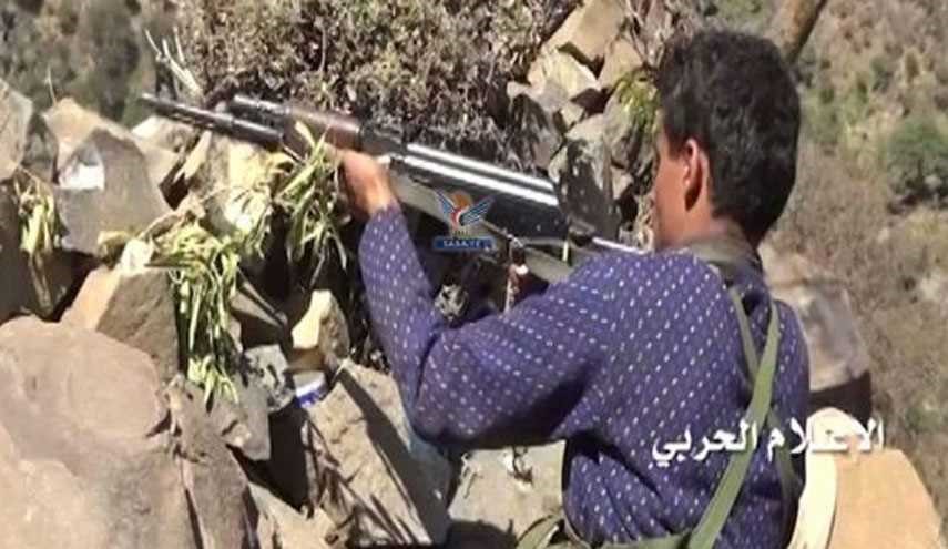 ضرب مواقع عسكرية سعودية والسيطرة على أخرى بتعز