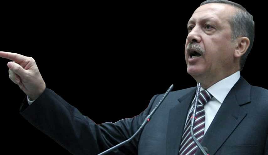 اردوغان في باكستان.. والاخيرة تطرد 130 مدرسا مرتبطين بغولن