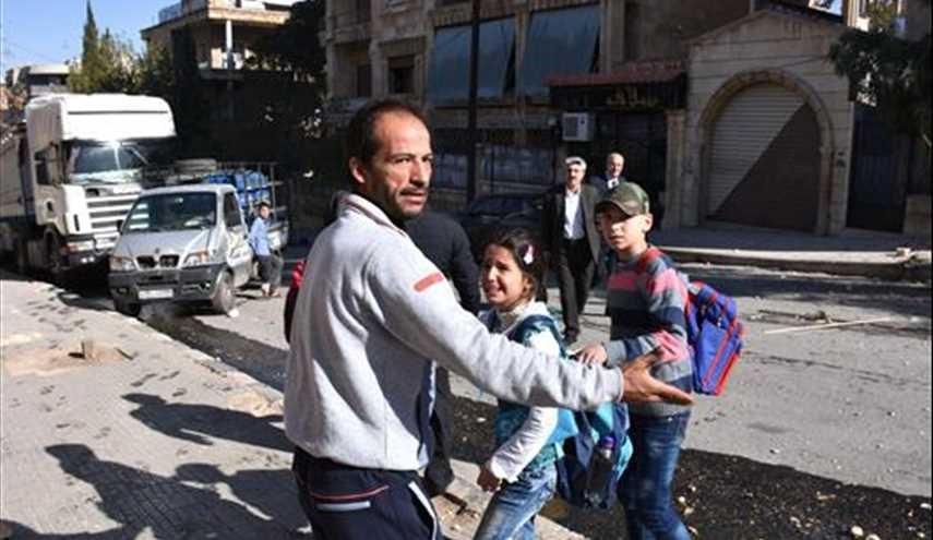 بالصور ..أضرار ناجمة عن قصف الارهابيين  مدرسة الفرقان غربي حلب