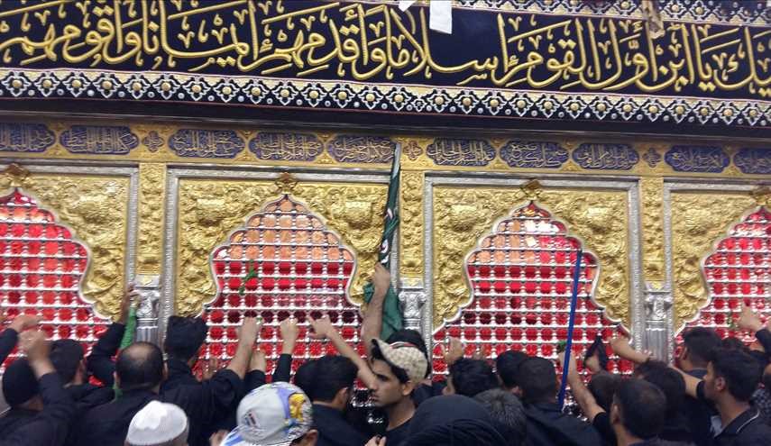 شاهد بالصور مرقد العباس عليه السلام من الداخل..