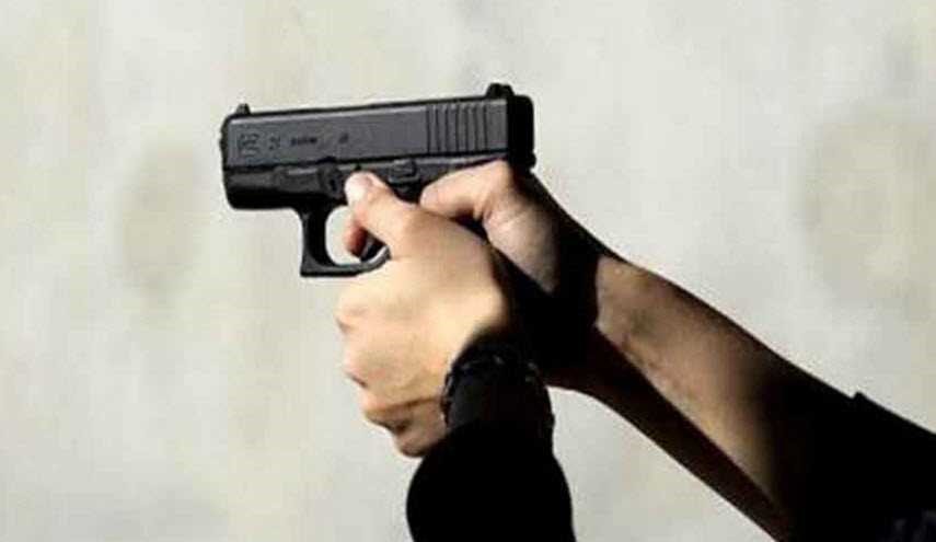 صور لوالدة تنجب طفلتها ورصاصات الـ