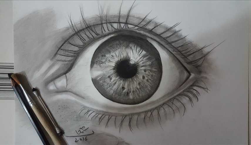 فنان يحول خياله الى واقع..فی رسمه على ورقة..