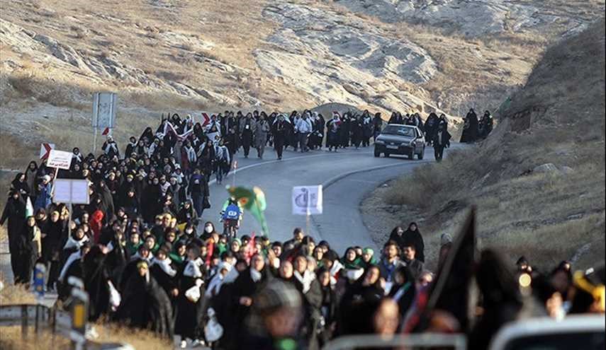 وصول آخر مجاميع الزائرين الى مشهد المقدسة