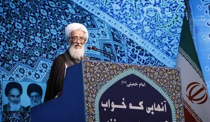 امام جمعة طهران: حان الوقت للرد على تمديد الحظر الاميركي