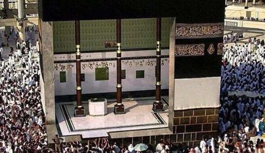 بالصور: هذا ما تخفيه الكعبة من الداخل