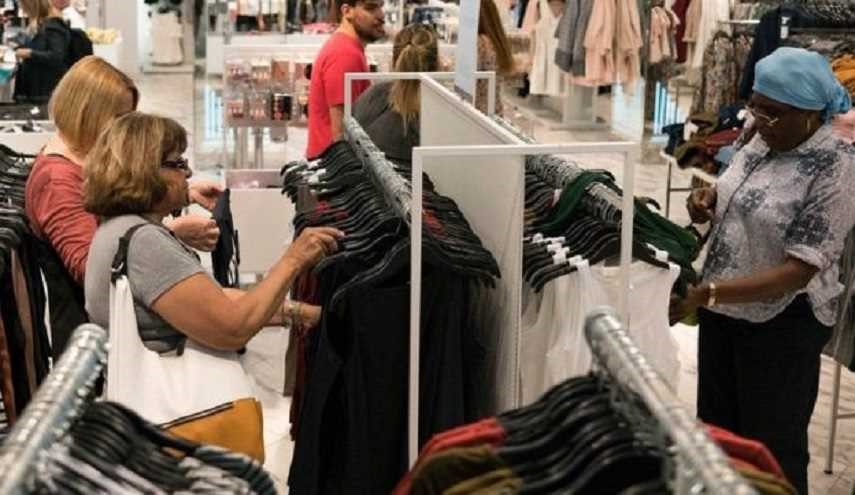 ارتفاع أسعار الملابس والوقود يدفع التضخم في بريطانيا لأعلى مستوياته
