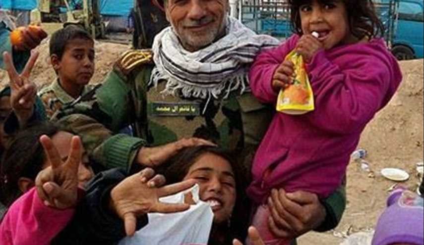بالصور ..تقديم المعونات الغذائية للنازحين في محافظة نينوى - تل عبطة العراقية