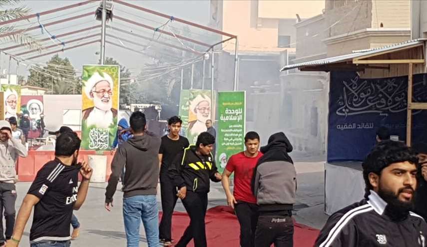 مهاجمة المعتصمين في الدراز البحرينية من قبل سلطات ال خليفة
