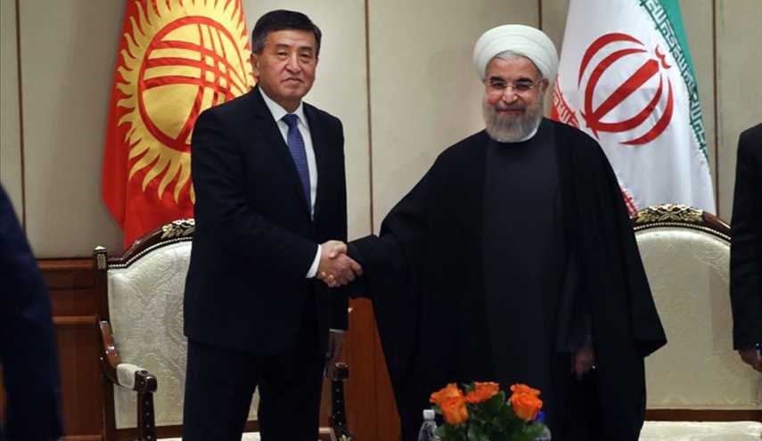 رئیس الجمهوریة یلتقی رئیس وزراء قرغیزیا فی بیشکک