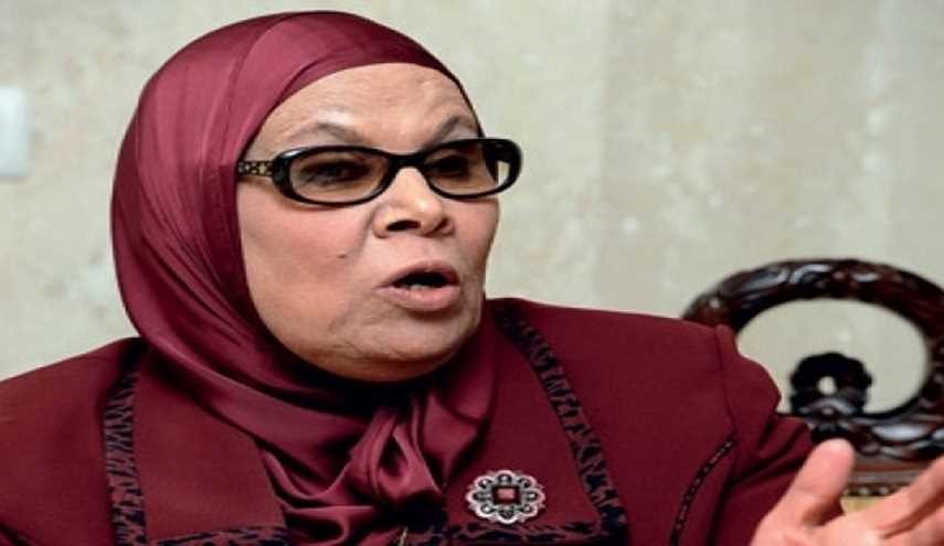 د.آمنة نصير: السلفيون نكبة الأمة الإسلامية والنقاب تشريع توراتي!
