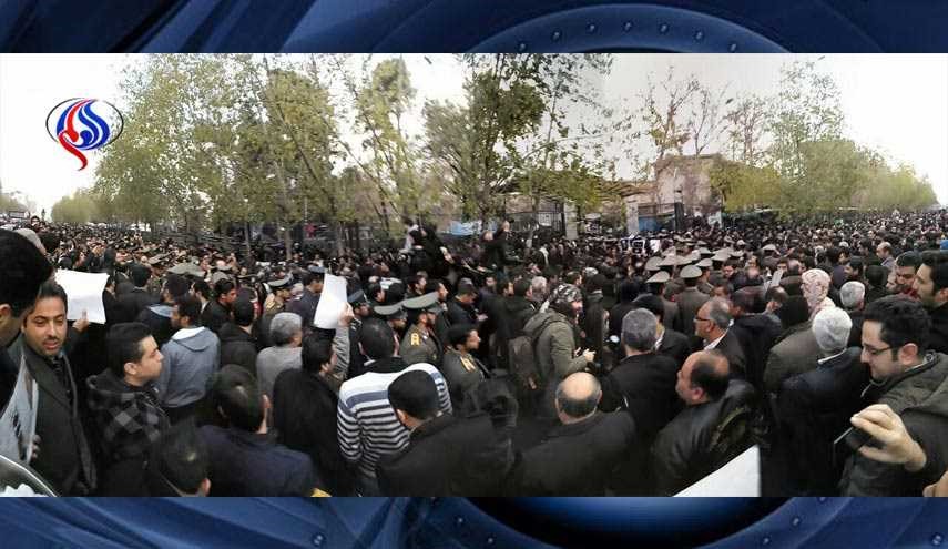 مراسم تشییع پیکر آیت‌الله هاشمی رفسنجانی آغاز شد