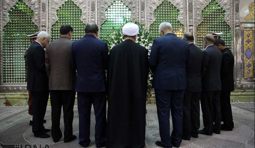 احترام البرلمان العراقي إلى الإمام الخميني