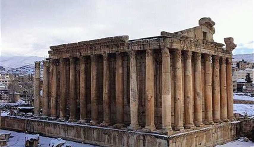 بالصور ..معالم قلعة بعلبك في لبنان