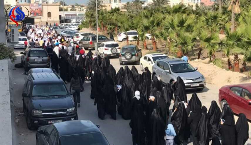 احتجاجات عارمة في البحرين تنديدا باعدام ثلاثة معتقلين والنظام يرد بالشوزن!