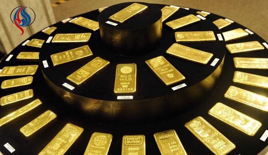 افزایش بهای نفت در پی نزول ارزش دلار
