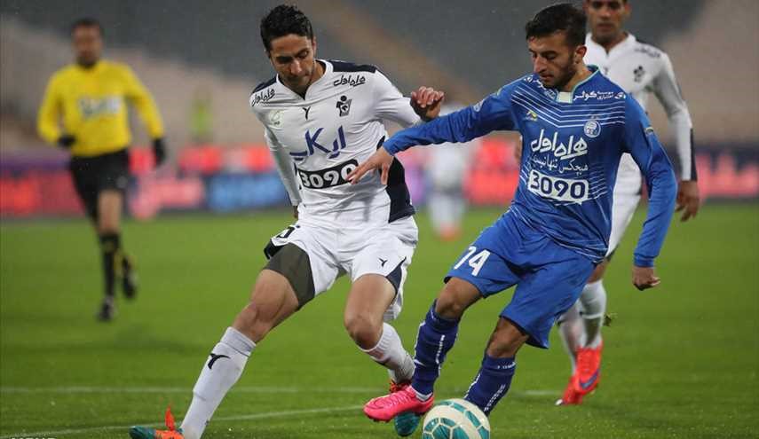 مشاهد من مباراة استقلال وبيكان بالدوري الممتاز / صور