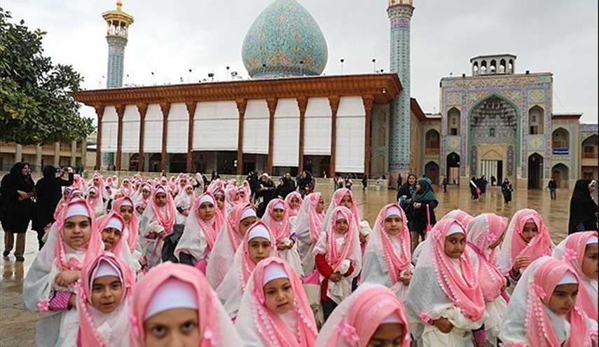 حفل تكريم 9000 فتاة بلغن سن التكليف الشرعي في محافظة فارس جنوب ايران