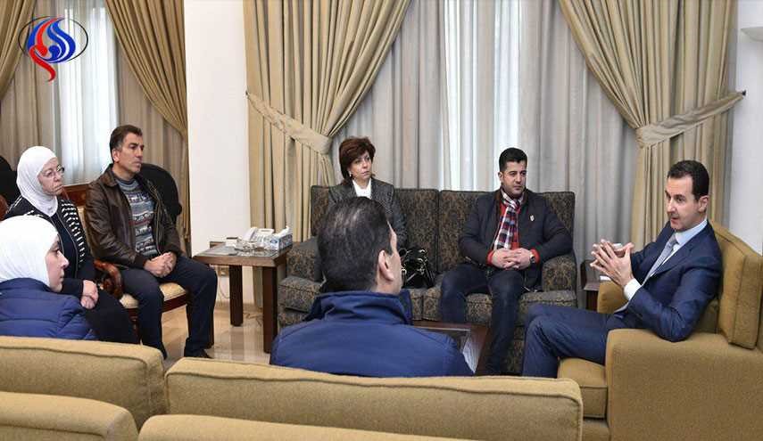 الأسد يفند شائعات مرضه خلال لقائه بعدد من الصناعيين