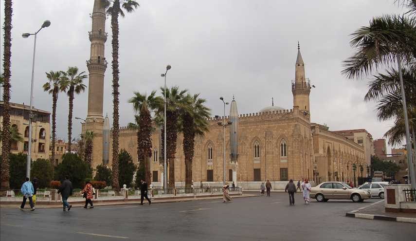 مسجد الامام الحسين عليه السلام في القاهرة