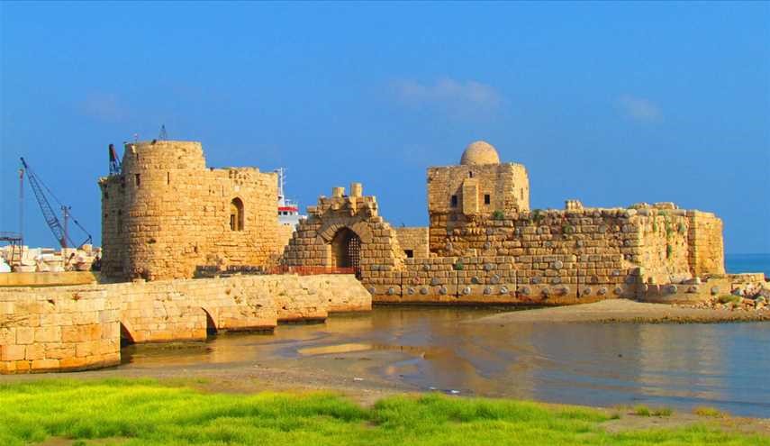 بالصور.. قلعة صيدا البحرية أحد أهم المواقع الأثرية البارزة في مدينة صيدا اللبنانية