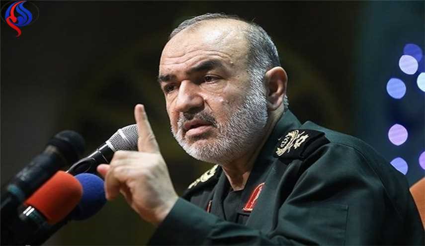 سردار سلامی: قدرت آمریکا رو به افول است