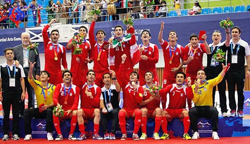 الكرة الخماسية الايرانية الأولى آسيويا والسادسة عالميا