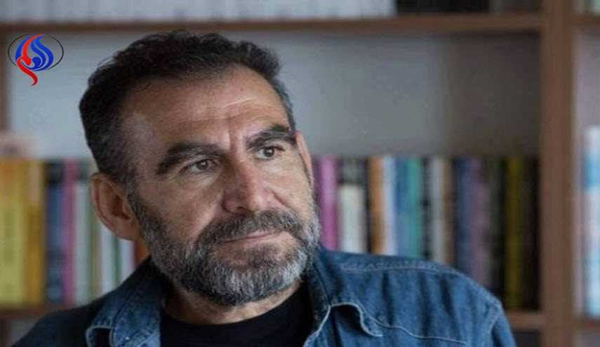 بالصورة.... وفاة فنان سوري شهير خارج بلده!