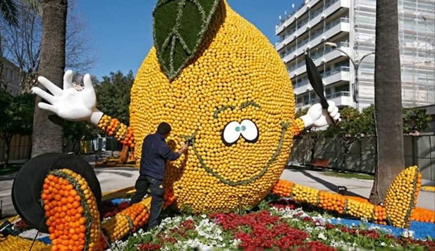 صور لمهرجان الحمضيات في فرنسا
