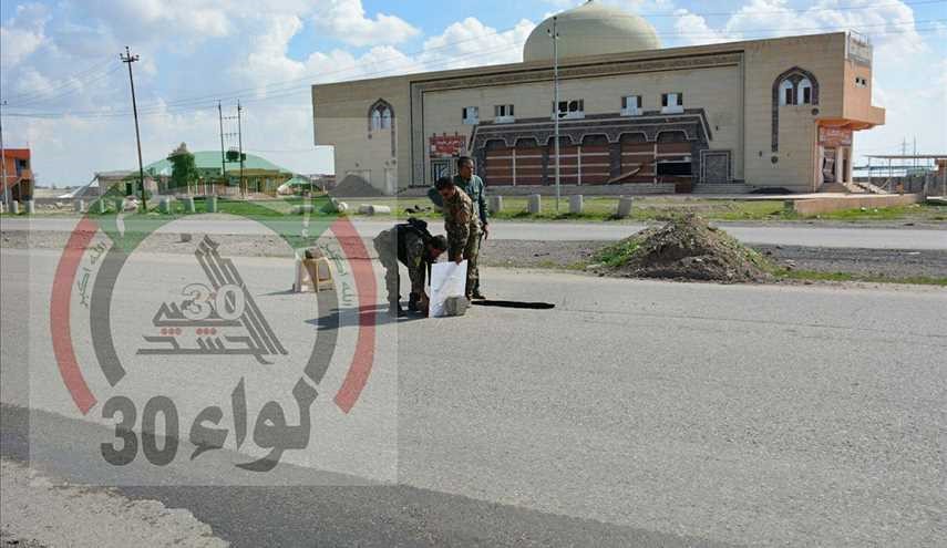 حتى الجوامع لم تسلم من جرائم الدواعش  فاتخذوها مواقع عسكرية غير مبالين بحرمتها ومكانتها