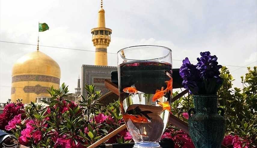 لحظه سال تحویل در حرم امام رضا (ع) | تصاویر
