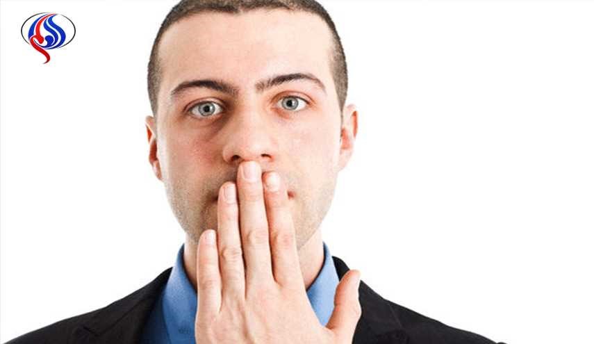 أسباب رائحة الفم الكريهة.. 10 عوامل لن تخطر لك على بال!