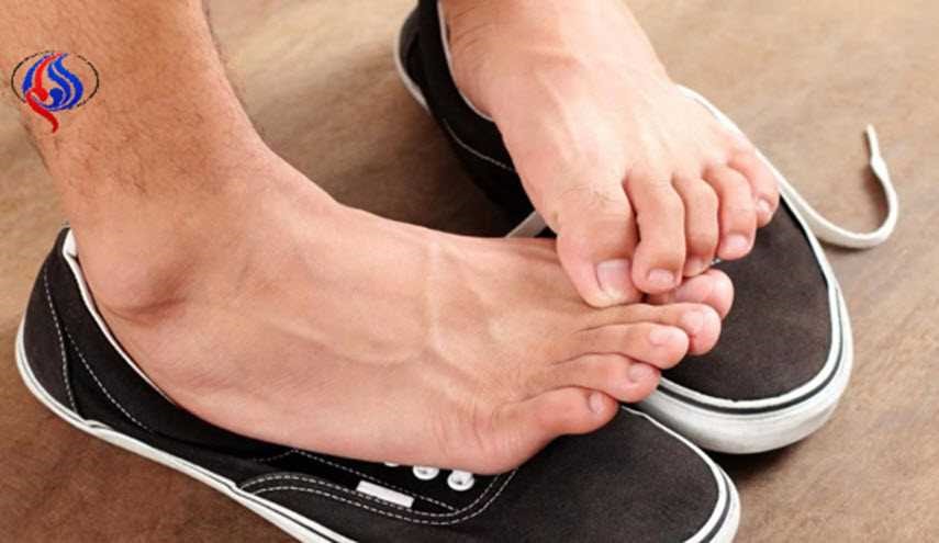 اعرف.. لماذا تنبعث الروائح الكريهة من الرجل في الصيف