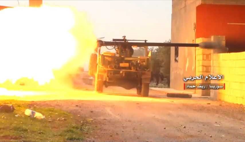 بالصور..الجيش السوري وحلفائه يستعيدون السيطرة على بلدة كوكب ويواصل عملياته العسكرية باكثر من اتجاه بريف حماة الشمالي