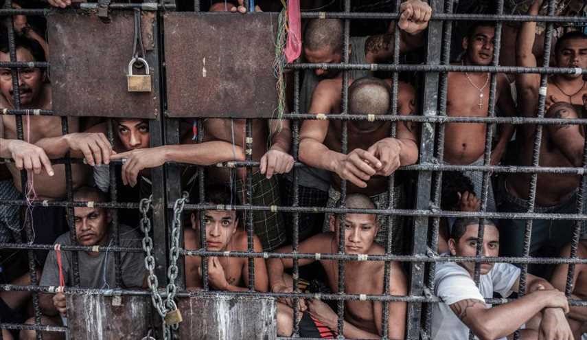 شاهد.. “تقتُل وتغتصب وتجني الملايين”.. ما لا تعرفونه عن عصابة (MS-13) الاميركية