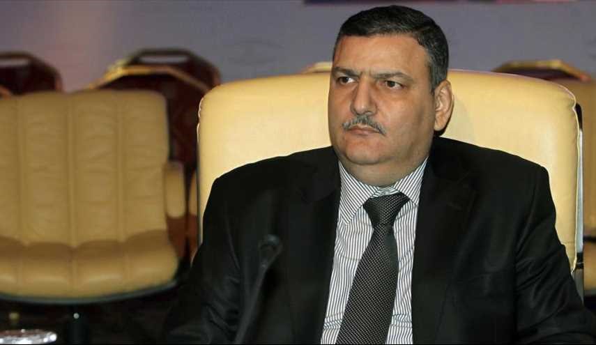 “نواف الفارس” يشتم “رياض حجاب” بأبشع الألفاظ!