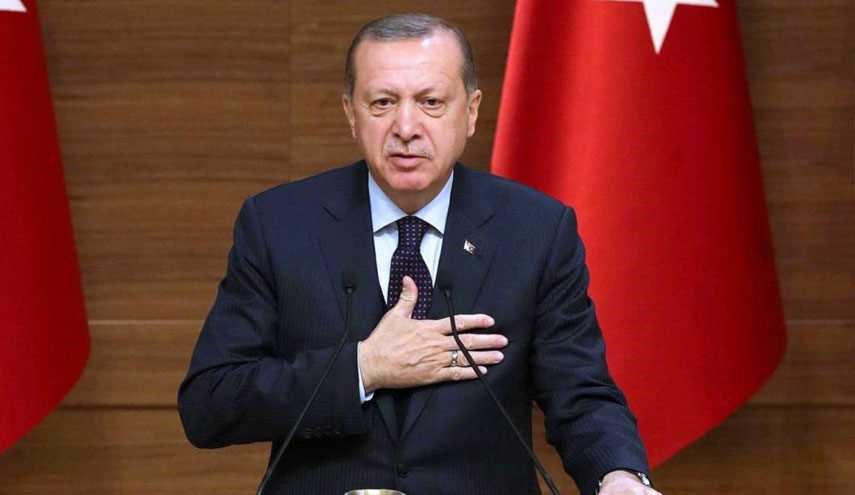 اردوغان دربارۀ «پرچم کردها» از ترامپ سؤال می‌کند