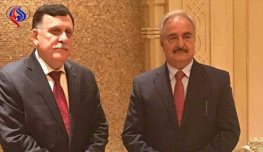 توافق بزرگ حفتر والسراج دربارۀ آیندۀ لیبی