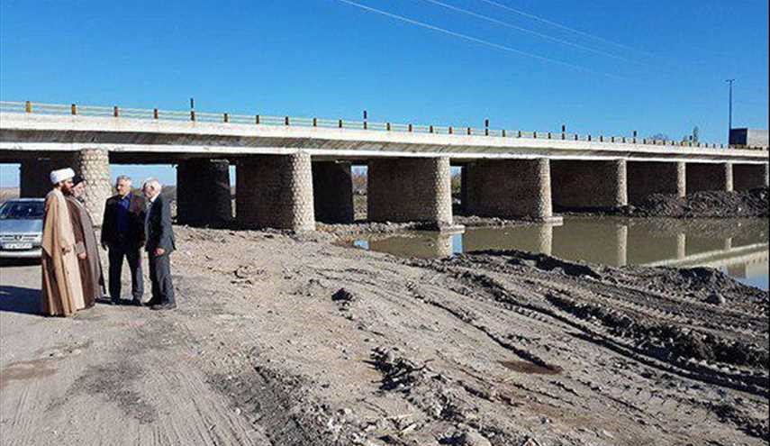 بالصور...تفقّد أحوال المتضرّرين جرّاء السيول بمحافظة آذربيجان الشرقية الإيرانية