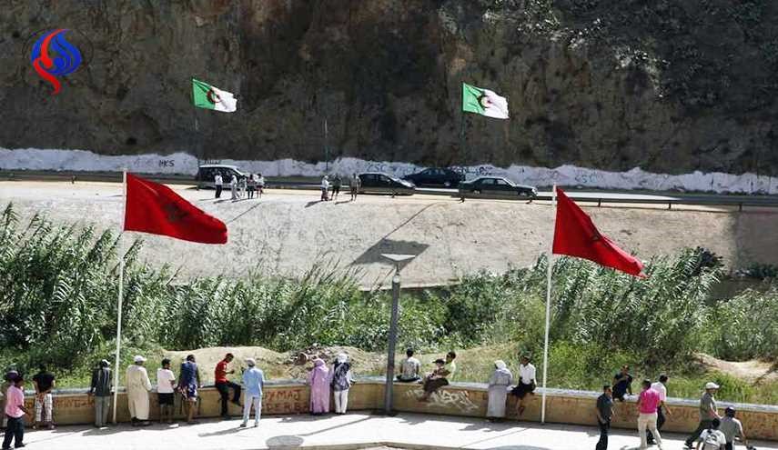 لماذا يرفض المغرب ادخال سوريين وصلوا الى حدوده مع الجزائر؟
