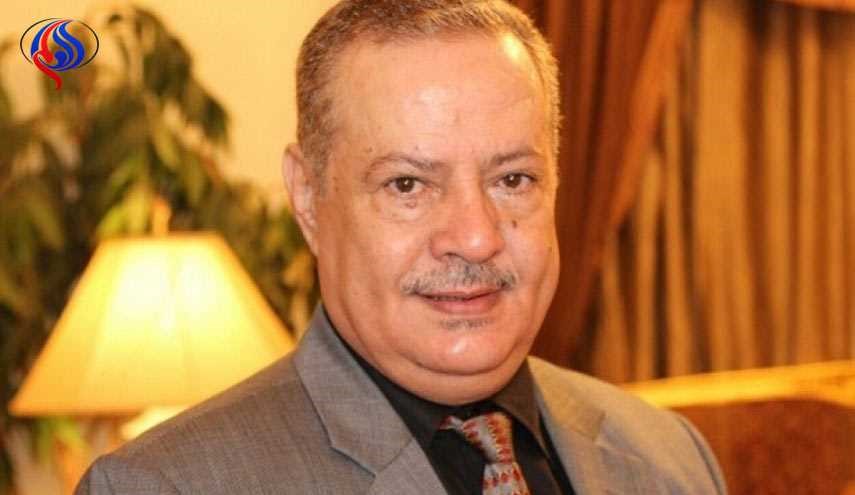 محافظ عدن الجديد يغادر فجأة الى الرياض بعد أقل من يومين!