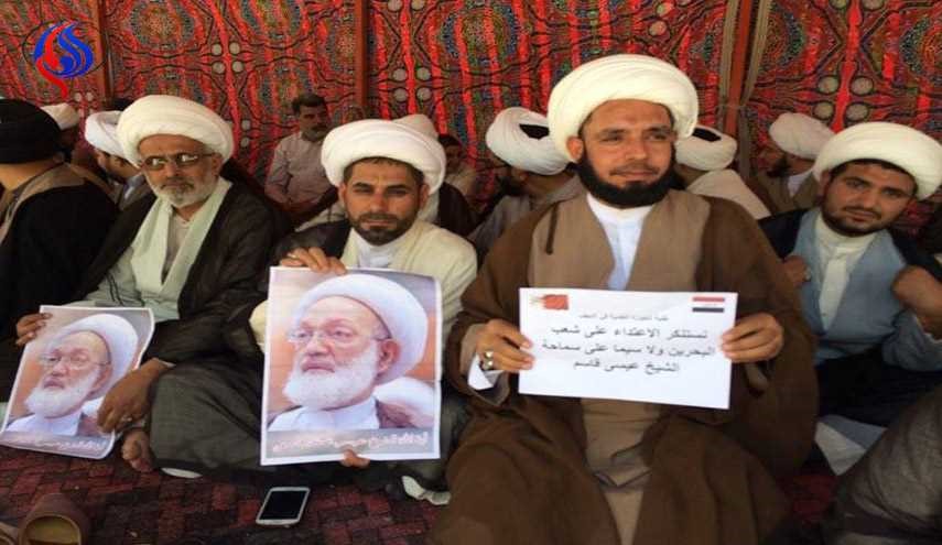 طلاب الحوزات بالنجف الاشرف يعتصمون امام القنصلية البحرينية +صور