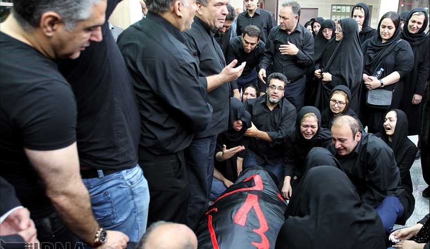 تشییع پیکر «حمید آخوندی» تهیه کننده سینما و تلویزیون/ تصاویر